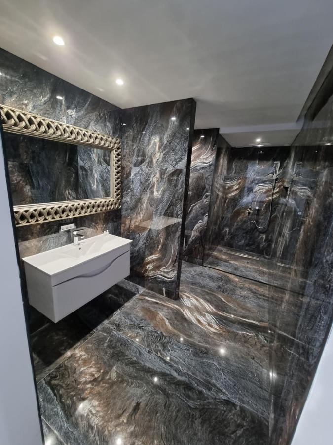 Sky Apartmani & Spa Λέσκοβατς Εξωτερικό φωτογραφία