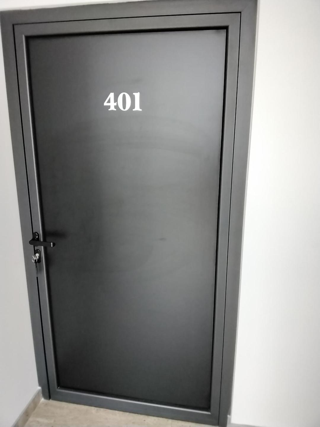 Sky Apartmani & Spa Λέσκοβατς Δωμάτιο φωτογραφία